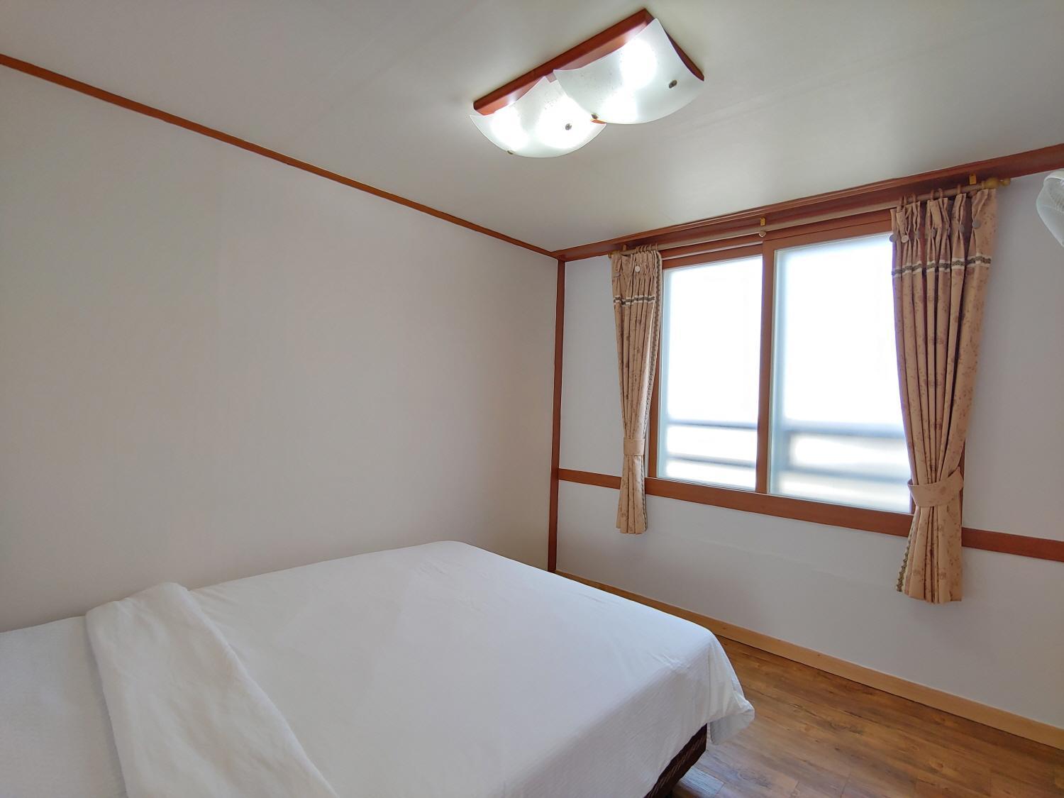 Bomulsum Pension Seogwipo-stad Buitenkant foto