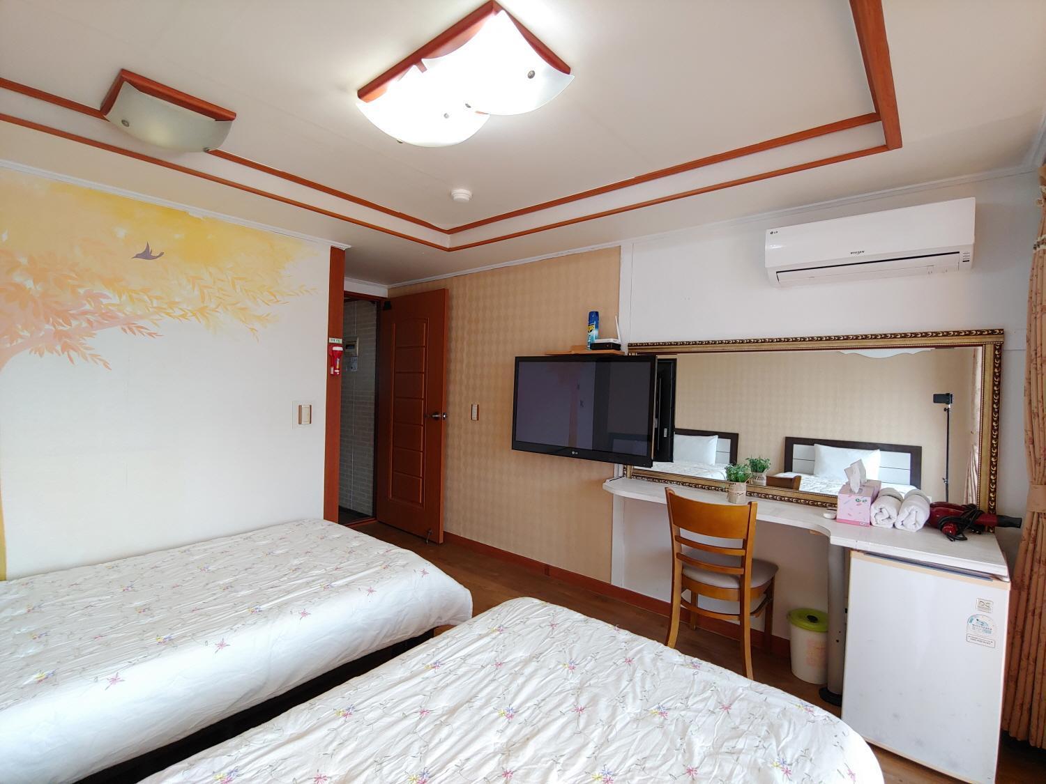 Bomulsum Pension Seogwipo-stad Buitenkant foto